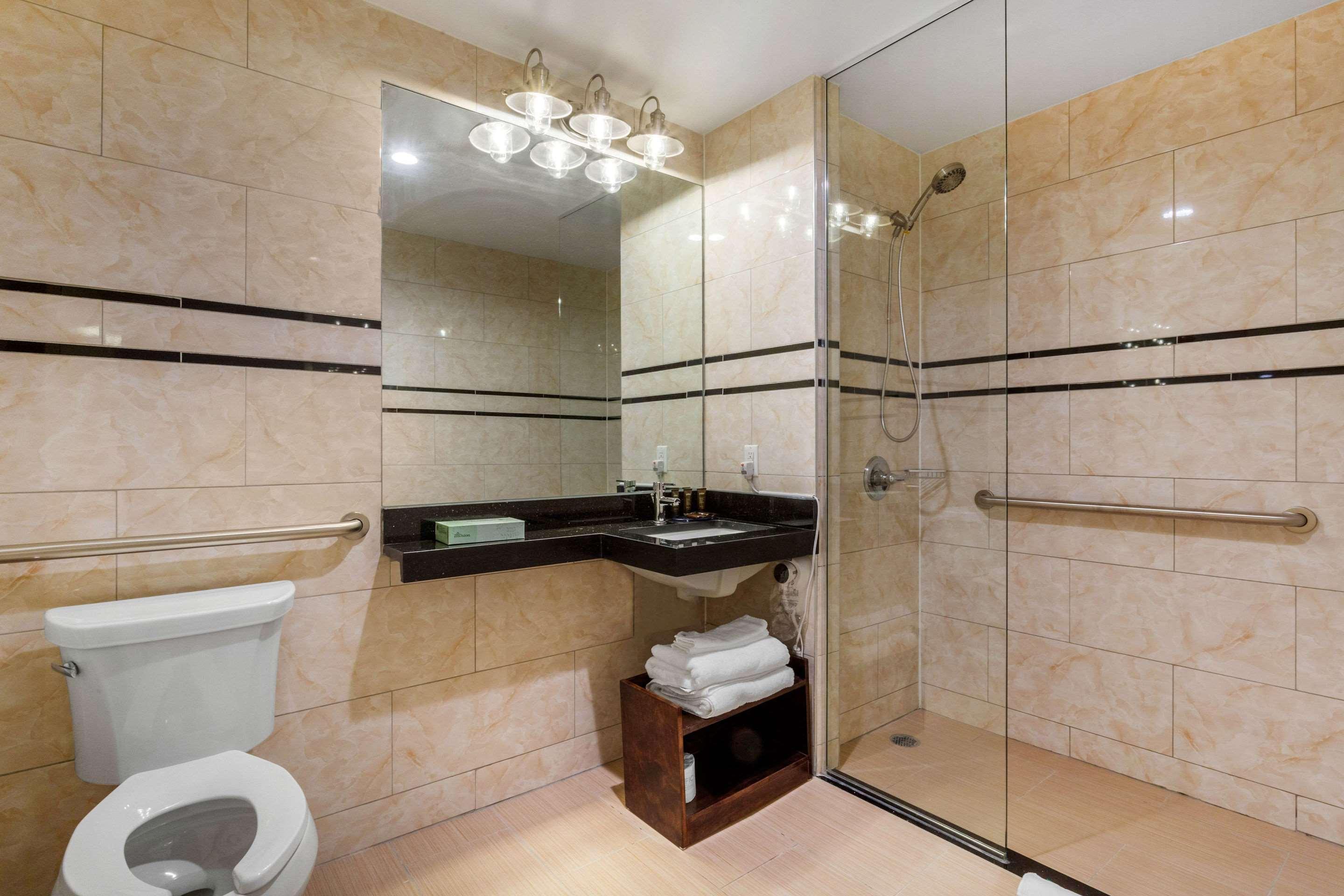 The L 3* Nueva York